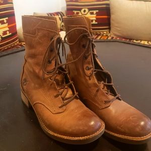 Timberland leather boots